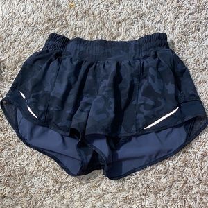 Camo print lululemon shorts! size 6 , 2.5 length